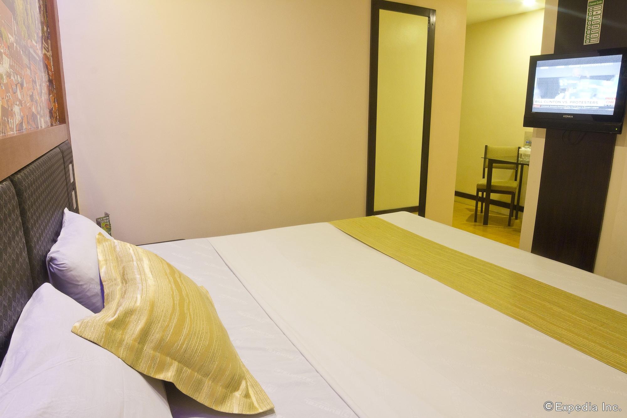 Eurotel Makati Makati City Екстериор снимка