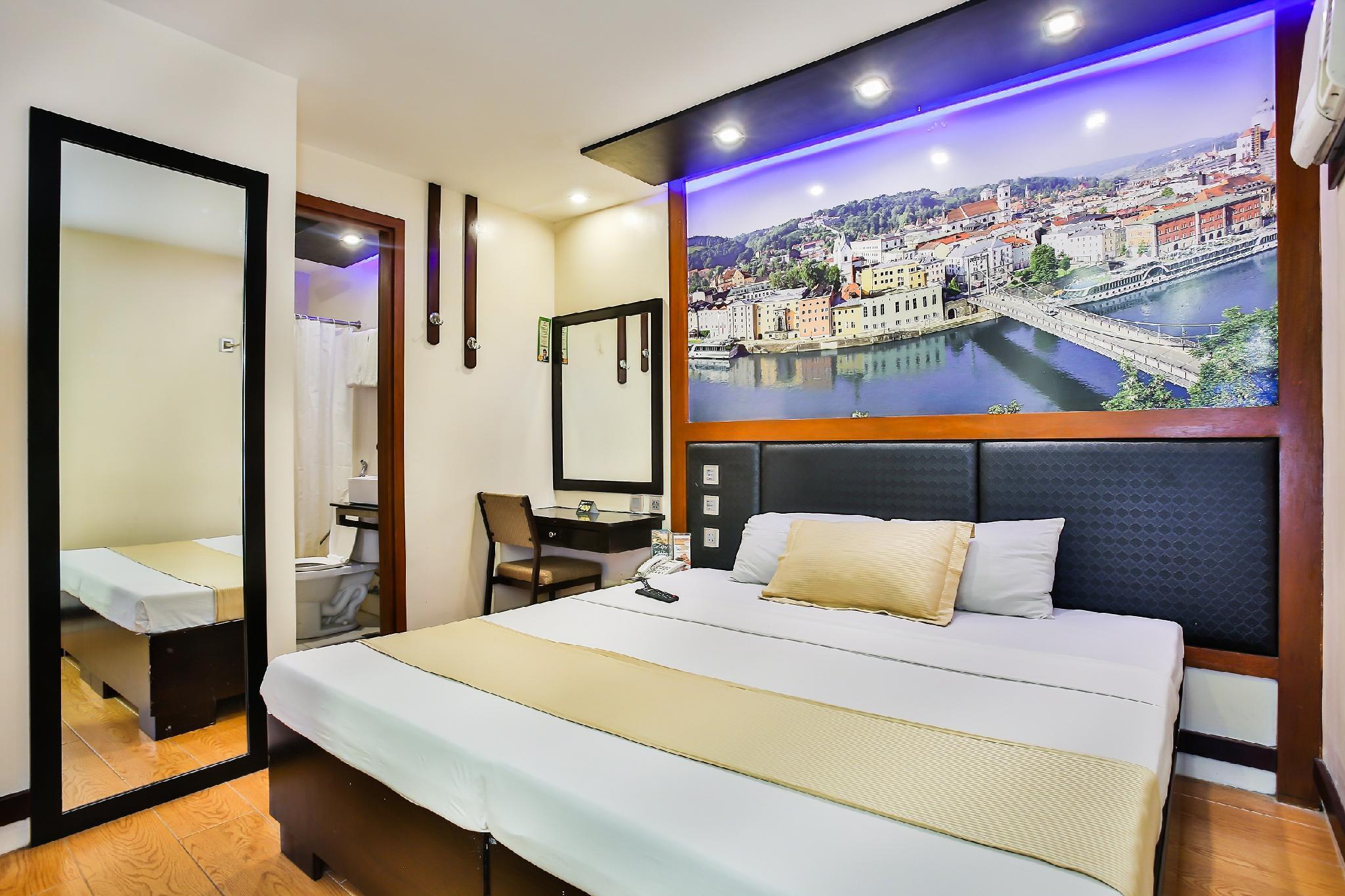 Eurotel Makati Makati City Екстериор снимка