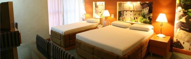 Eurotel Makati Makati City Екстериор снимка