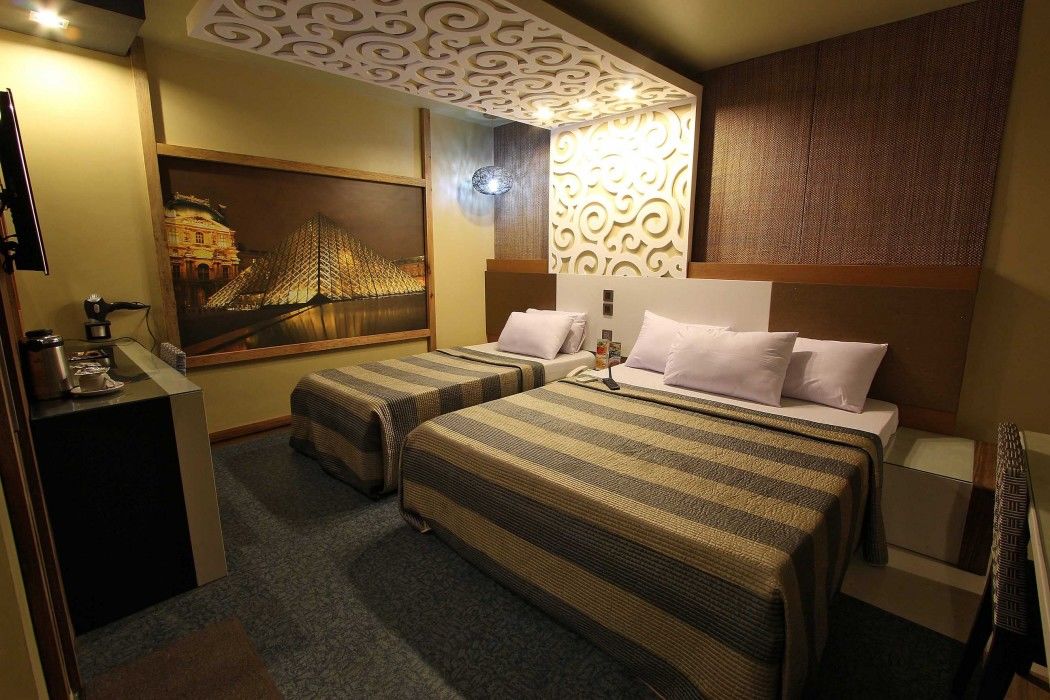 Eurotel Makati Makati City Екстериор снимка